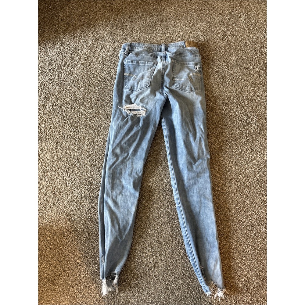 American Eagle Distressed High Rise Jeans Size 2 Short - Picture 5 of 5